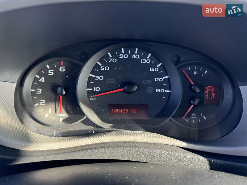 Вантажопасажирський фургон Renault Master 2017 в Києві