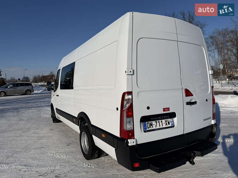 Грузопассажирский фургон Renault Master 2020 в Дубно
