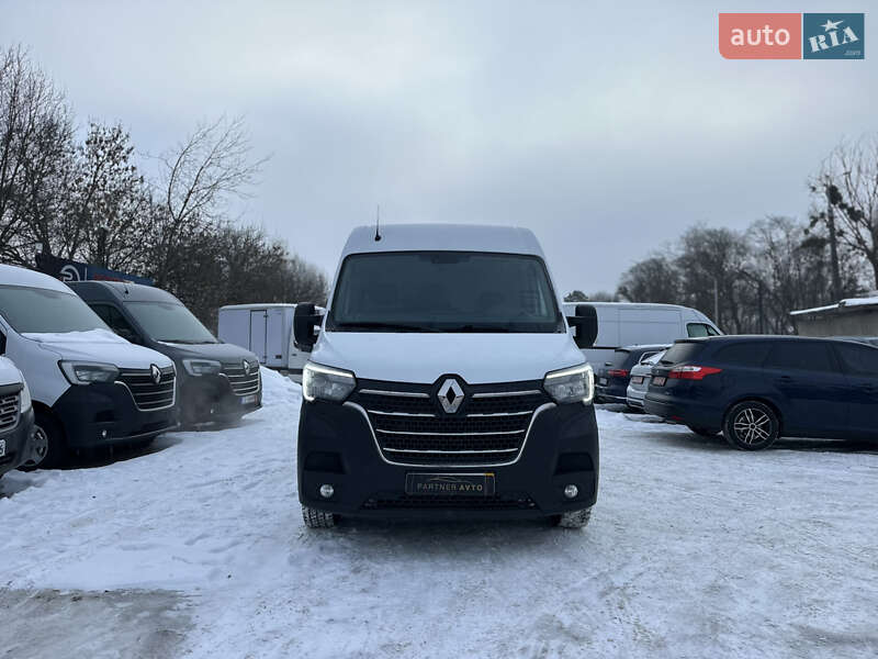 Вантажний фургон Renault Master 2021 в Рівному
