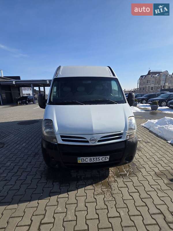 Мінівен Renault Master 2006 в Кіцмані