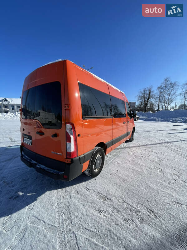 Мінівен Renault Master 2016 в Житомирі