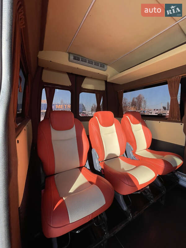 Мінівен Renault Master 2016 в Житомирі