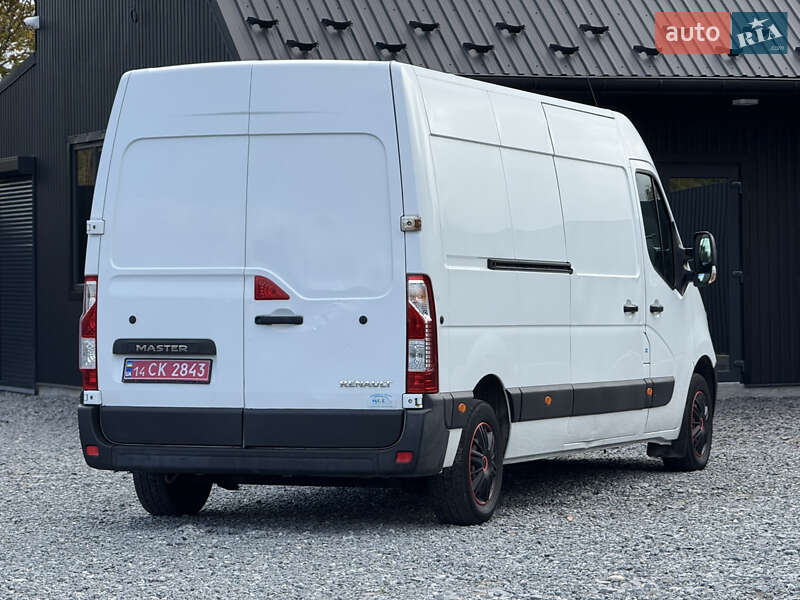 Грузовой фургон Renault Master 2017 в Дрогобыче