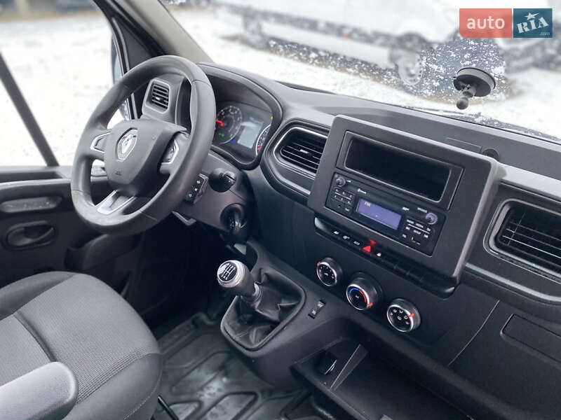 Тентованый Renault Master 2022 в Хусте