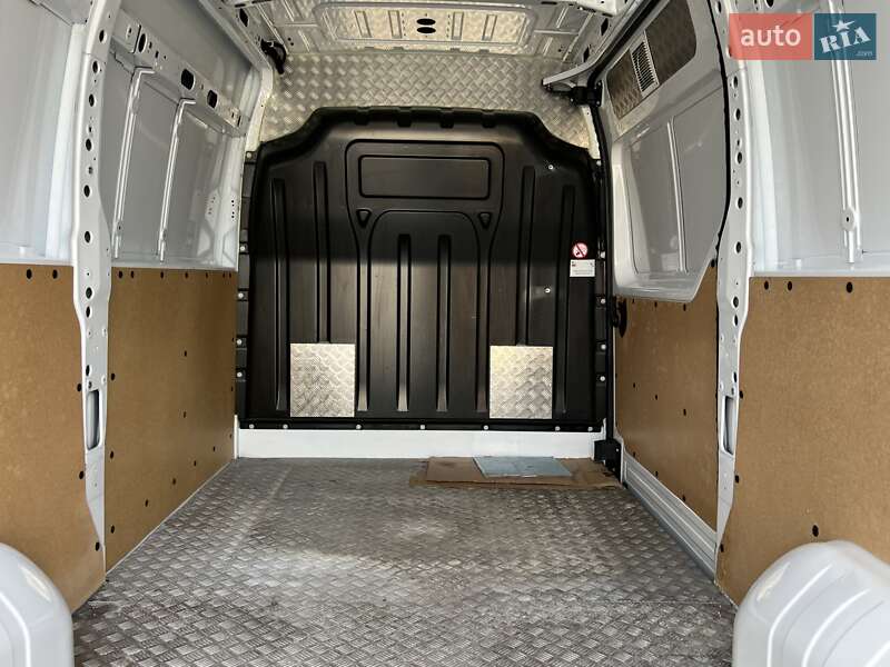 Грузовой фургон Renault Master 2020 в Луцке