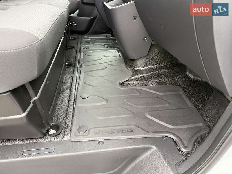 Вантажний фургон Renault Master 2021 в Дубні