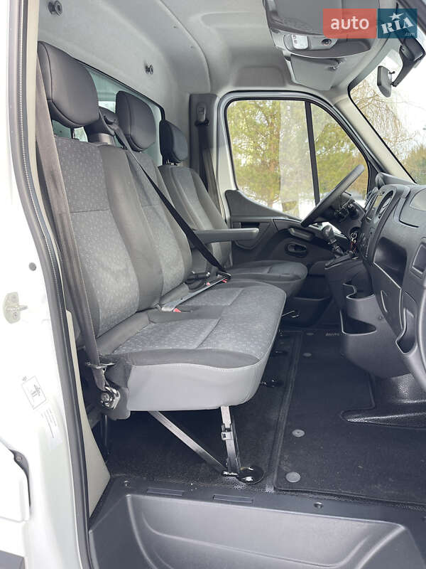 Грузовой фургон Renault Master 2019 в Луцке фото 25 Грузовой фургон Renault Master 2019 в Луцке