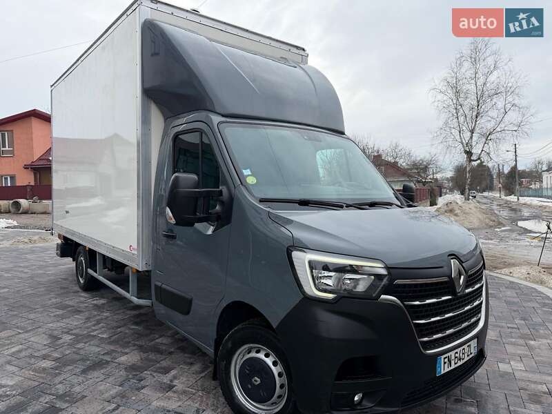 Вантажний фургон Renault Master 2020 в Дубні