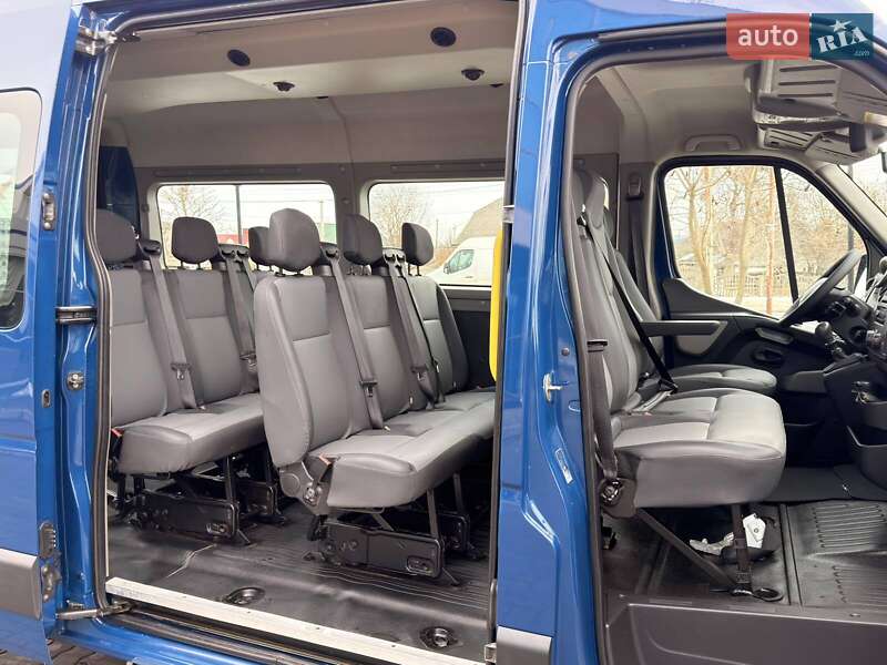 Микроавтобус Renault Master 2015 в Киеве фото 20 Микроавтобус Renault Master 2015 в Киеве