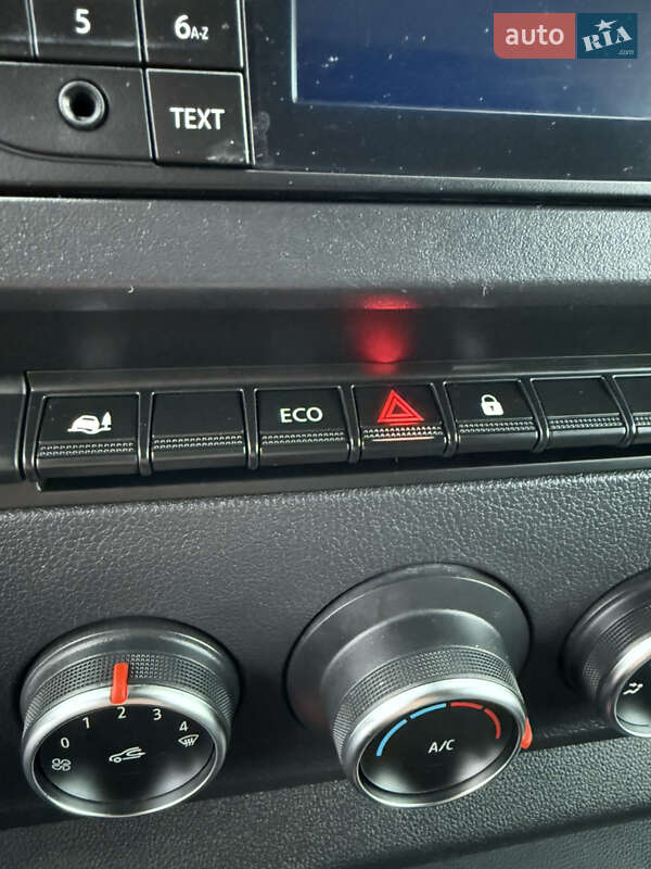 Вантажний фургон Renault Master 2022 в Дрогобичі