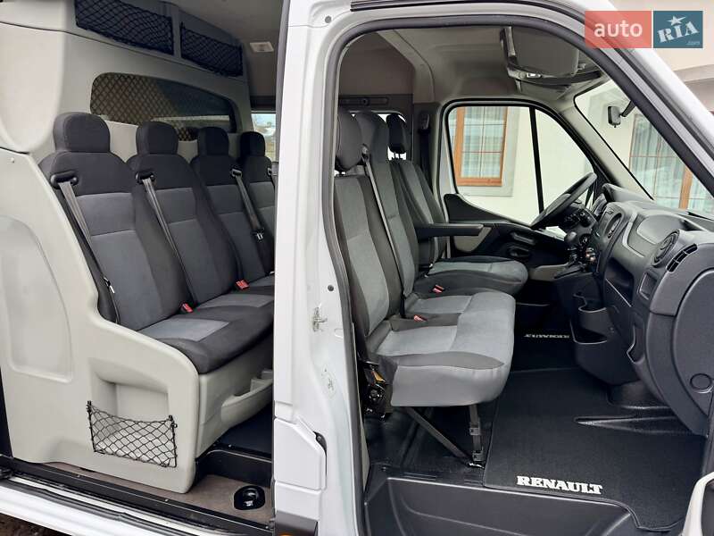 Грузопассажирский фургон Renault Master 2018 в Дубно