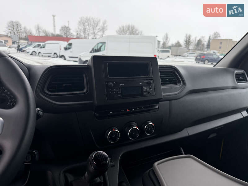 Вантажний фургон Renault Master 2022 в Луцьку