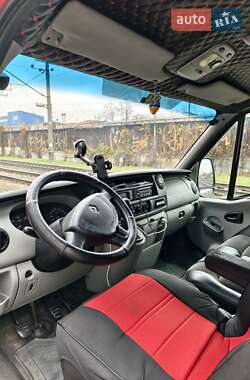 Минивэн Renault Master 2005 в Киеве