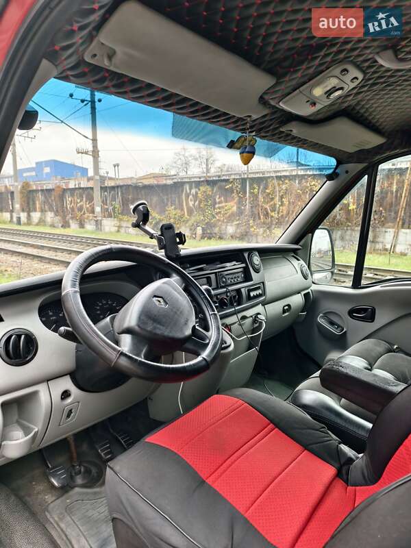 Минивэн Renault Master 2005 в Киеве