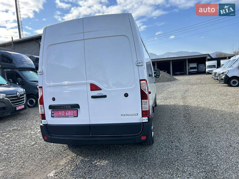 Вантажний фургон Renault Master 2018 в Хусті