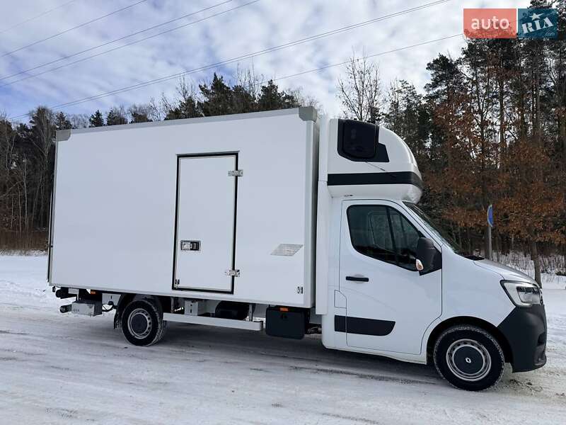 Грузовой фургон Renault Master 2022 в Киеве