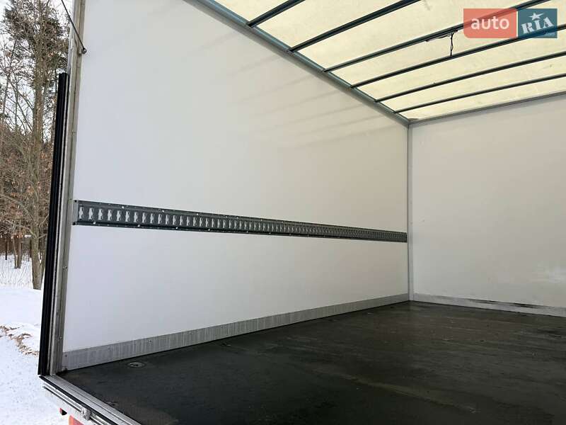 Грузовой фургон Renault Master 2022 в Киеве