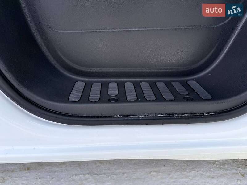 Грузовой фургон Renault Master 2022 в Киеве