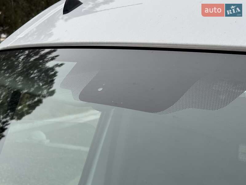 Мікроавтобус вантажний (до 3,5т) Renault Master 2021 в Дніпрі