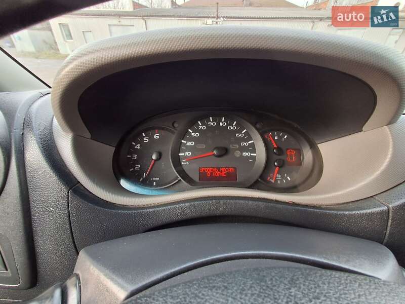 Грузовой фургон Renault Master 2017 в Луцке фото 20 Грузовой фургон Renault Master 2017 в Луцке