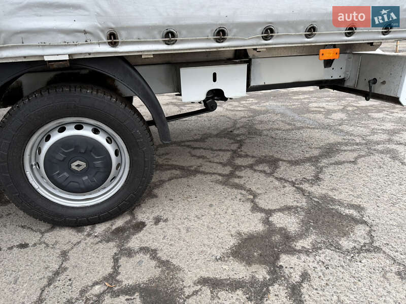 Тентованый Renault Master 2018 в Дубно