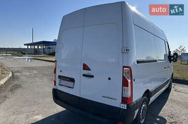 Грузовой фургон Renault Master 2016 в Радехове