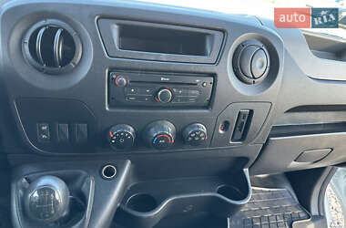 Грузовой фургон Renault Master 2016 в Радехове
