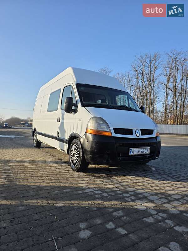 Вантажний фургон Renault Master 2004 в Івано-Франківську