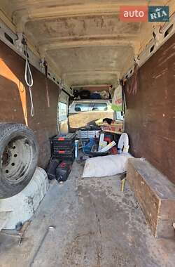 Грузовой фургон Renault Master 2004 в Ивано-Франковске