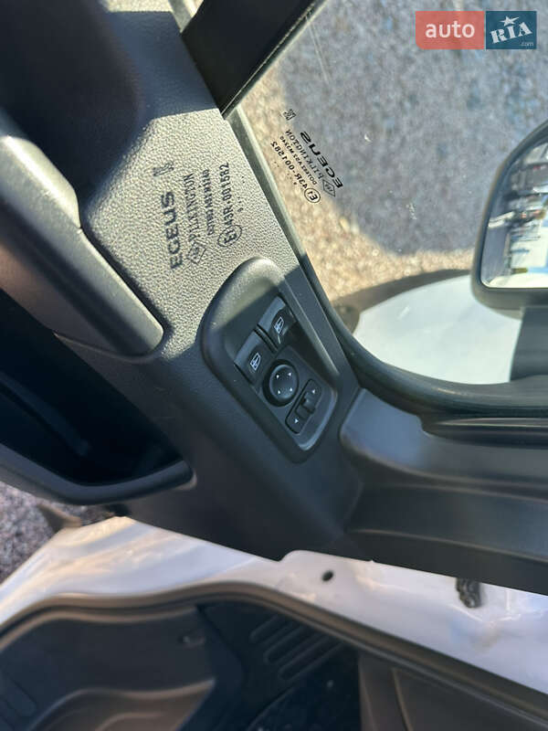 Грузовой фургон Renault Master 2020 в Ровно