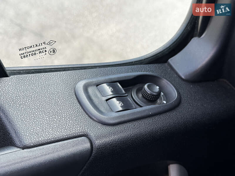 Тентованый Renault Master 2014 в Киеве