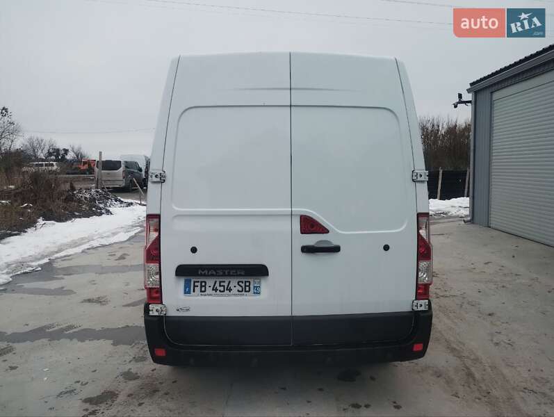 Вантажний фургон Renault Master 2018 в Дубні