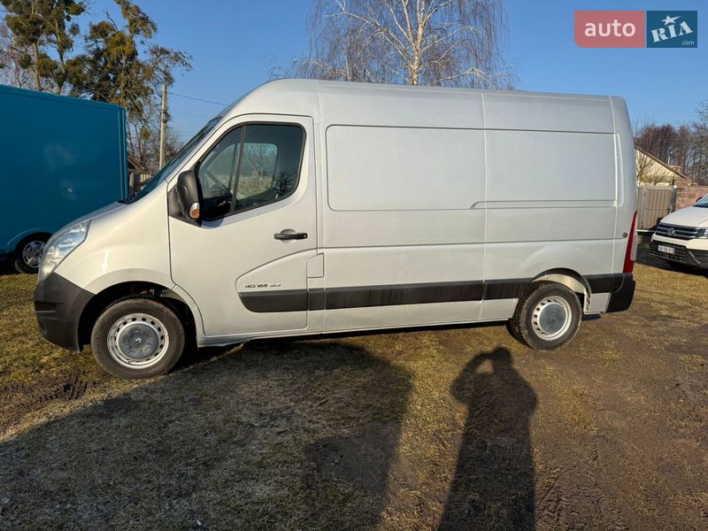 Вантажний фургон Renault Master 2016 в Дубні