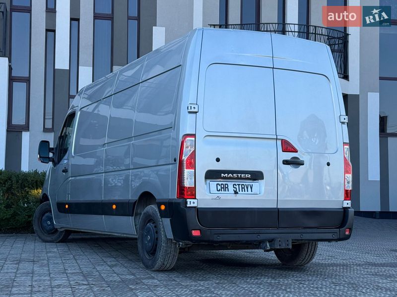 Вантажний фургон Renault Master 2019 в Стрию