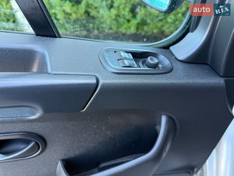 Вантажний фургон Renault Master 2019 в Стрию