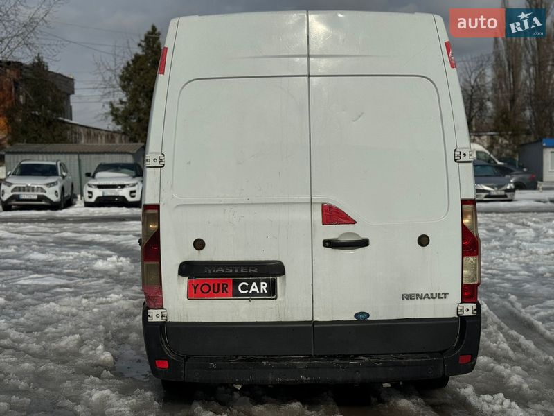Грузовой фургон Renault Master 2016 в Киеве