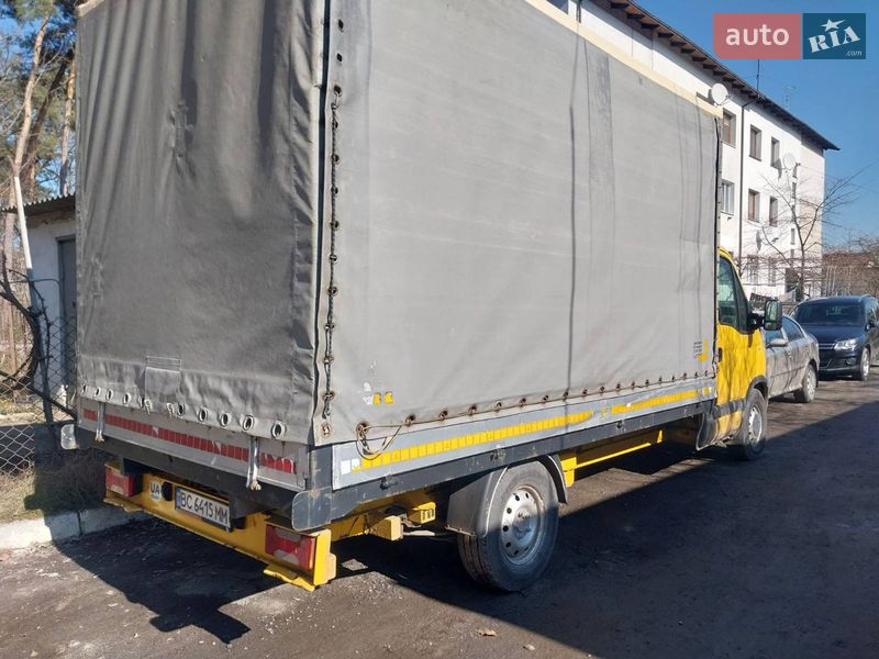 Тентований Renault Master 2005 в Львові