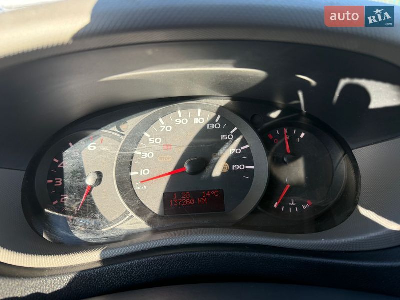 Вантажний фургон Renault Master 2016 в Житомирі