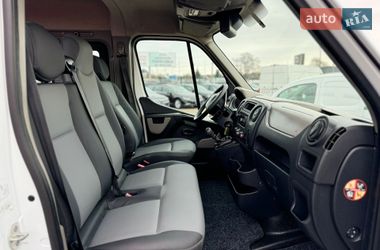 Грузопассажирский фургон Renault Master 2017 в Киеве