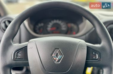 Грузопассажирский фургон Renault Master 2017 в Киеве