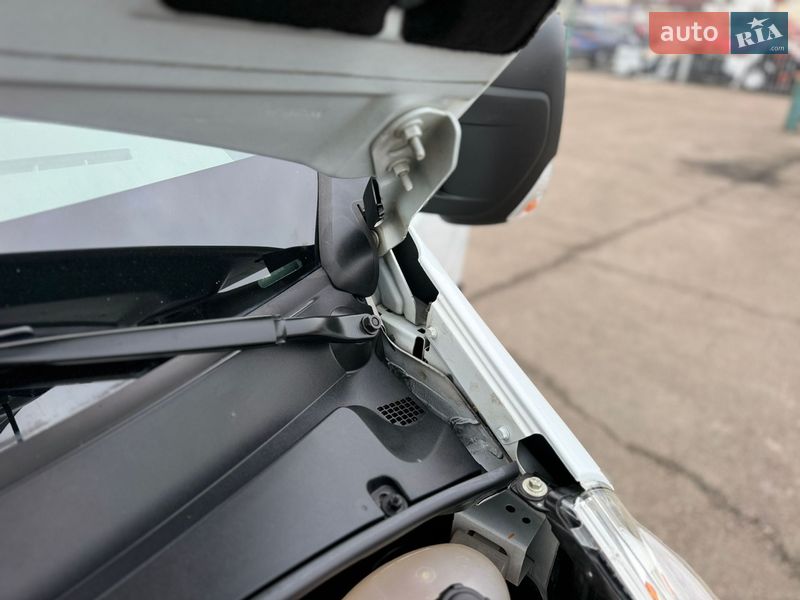 Вантажопасажирський фургон Renault Master 2017 в Києві