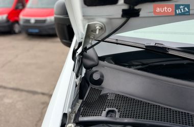 Грузопассажирский фургон Renault Master 2017 в Киеве