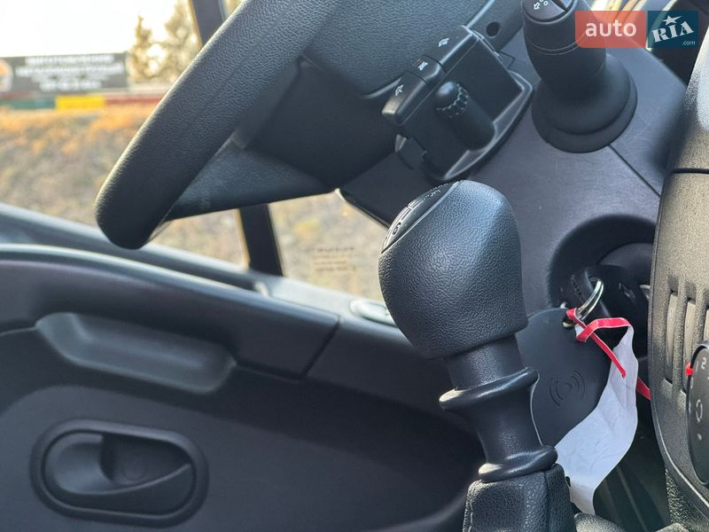 Грузовой фургон Renault Master 2019 в Стрые