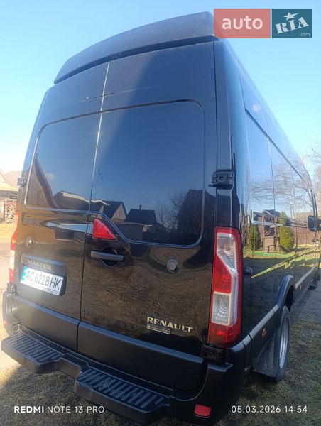 Грузовой фургон Renault Master 2015 в Ратным