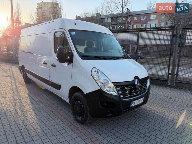 Вантажопасажирський фургон Renault Master 2016 в Запоріжжі