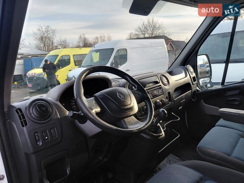 Грузовой фургон Renault Master 2016 в Ивано-Франковске