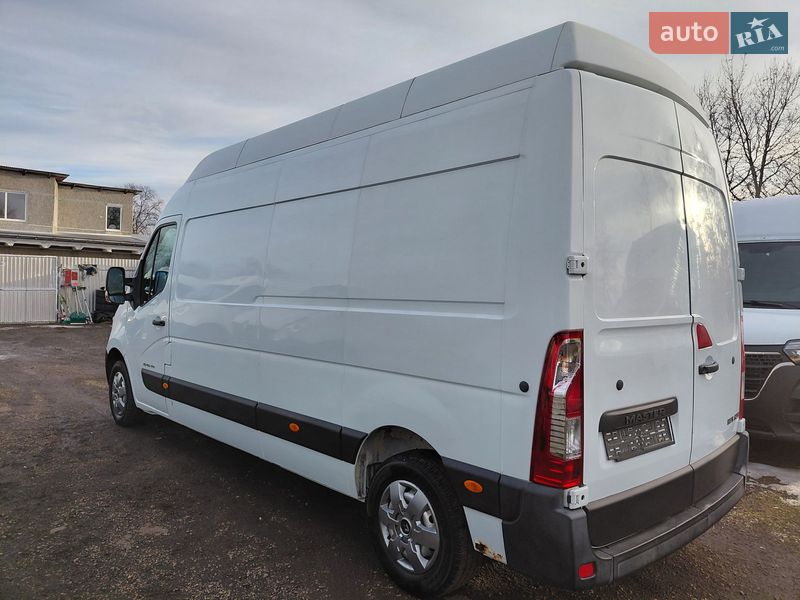 Грузовой фургон Renault Master 2016 в Ивано-Франковске