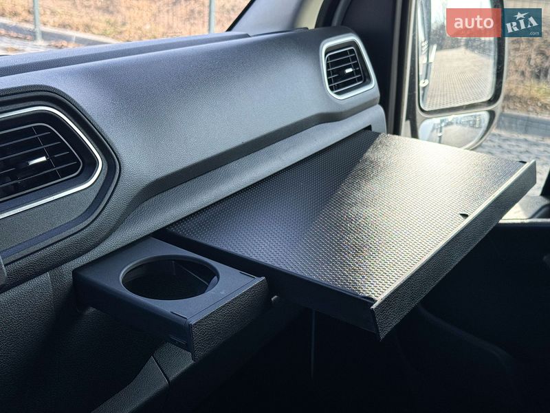 Борт Renault Master 2022 в Ровно