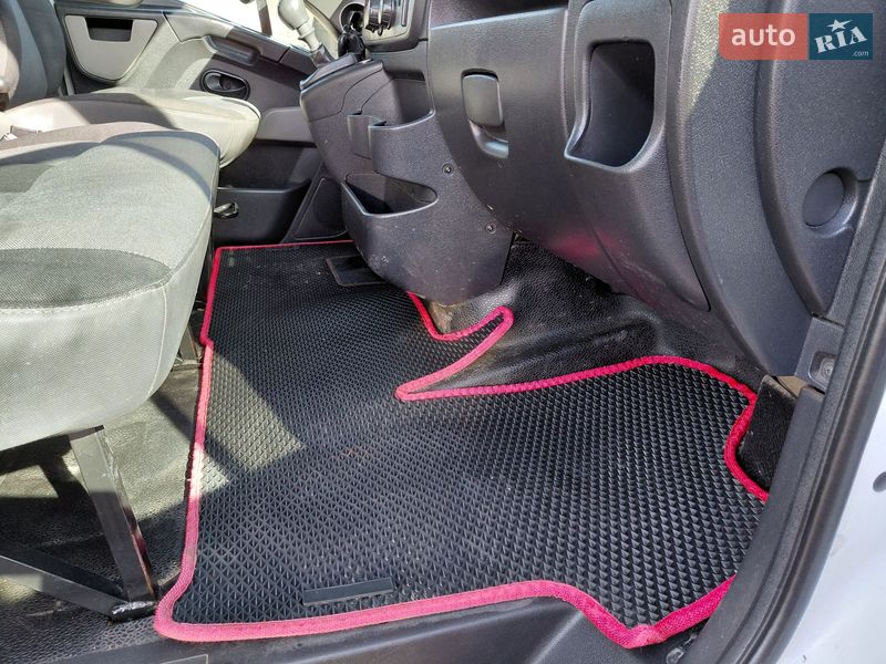 Грузовой фургон Renault Master 2015 в Ивано-Франковске