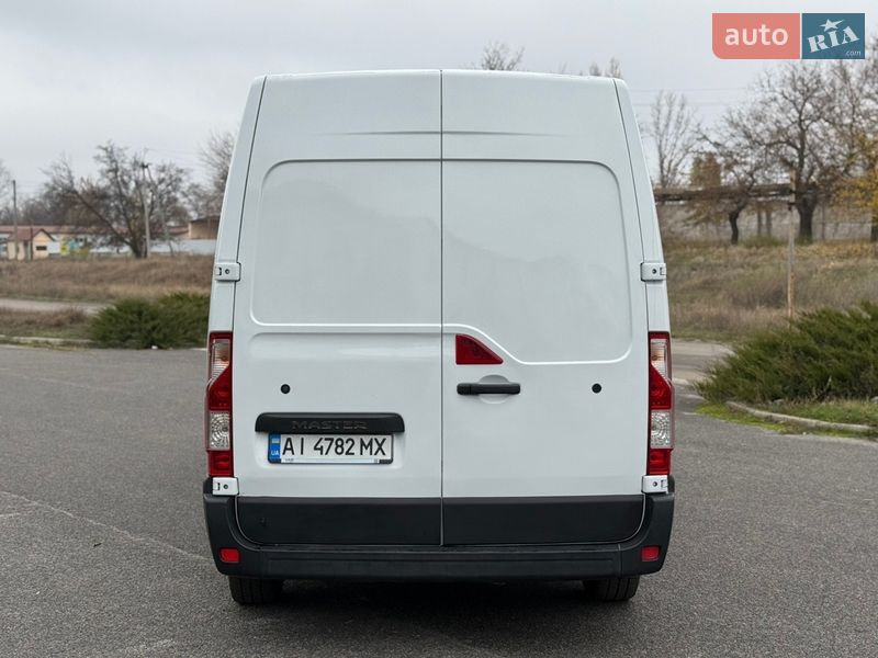 Грузовой фургон Renault Master 2017 в Днепре